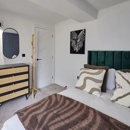 Apartment Host & - The Premier Loft Middlesbrough